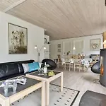 Locan - 1-2km From The Sea By Interhome