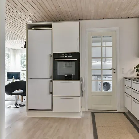 Locan - 1-2km From The Sea By Interhome Nordenbro Vesteregn