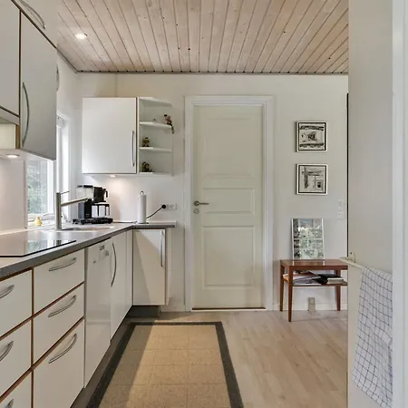 Casa vacanze Locan - 1-2km From The Sea By Interhome *