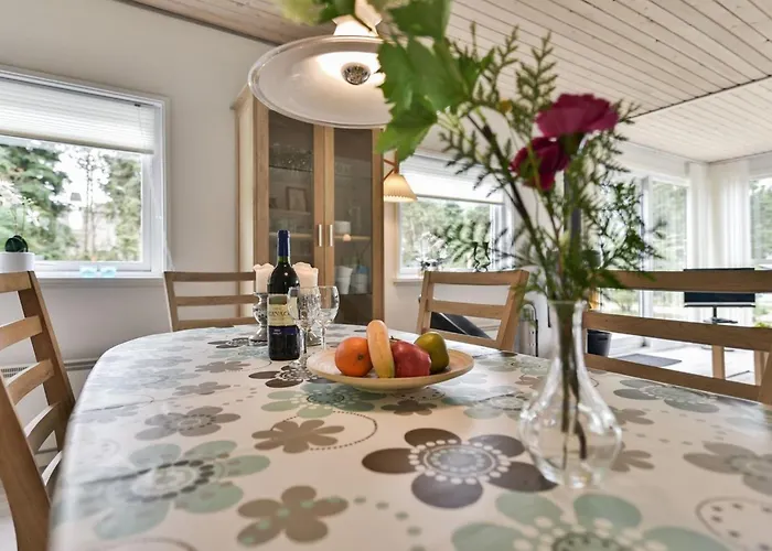 Locan - 1-2km From The Sea By Interhome *